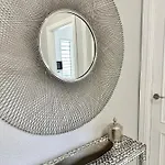 Center - Eaw Homes Appartement