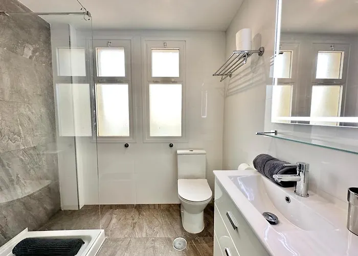Center - Eaw Homes Apartamento