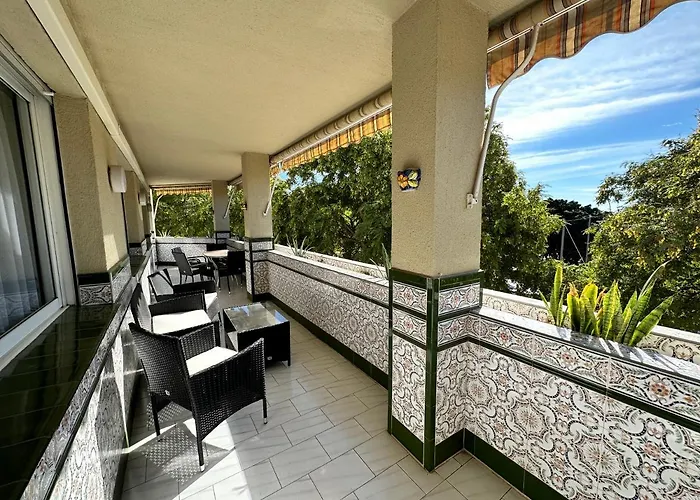 Center - Eaw Homes Appartement