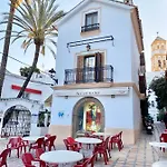 Apartment Center - Eaw Homes Marbella