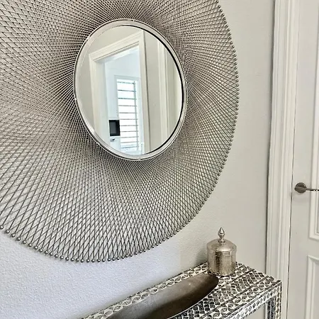 Center - Eaw Homes Appartement