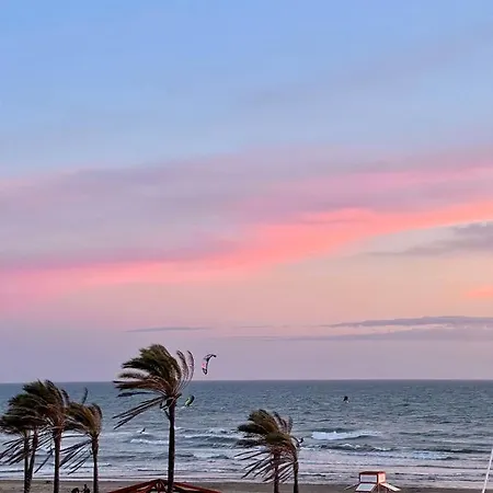 Center - Eaw Homes Lejlighed