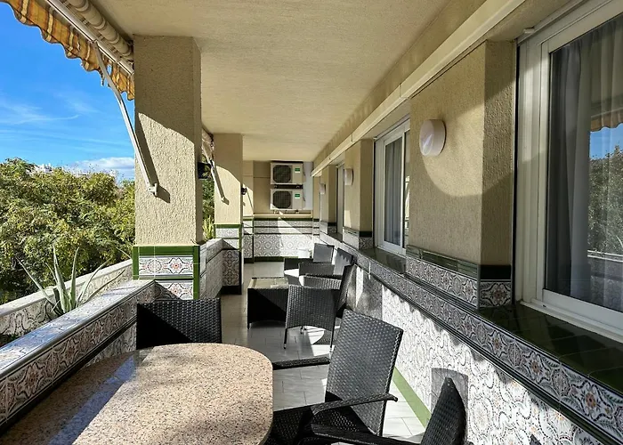 Apartment Center - Eaw Homes Marbella