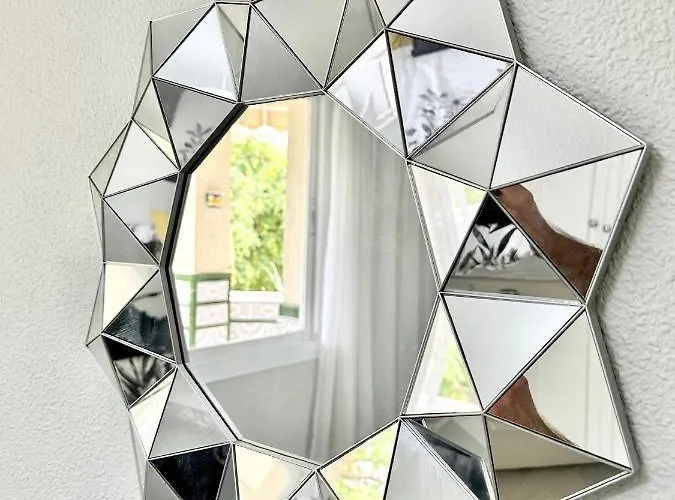 Center - Eaw Homes Marbella